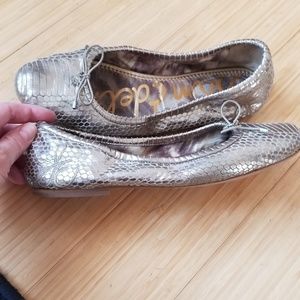 Sam Edelman Gold flats size 7